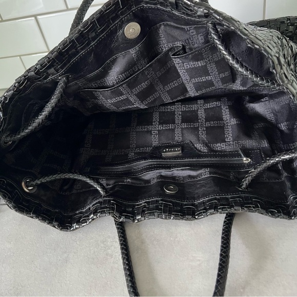 CALONGE Leather Tassel Woven Bag - Picture 5 of 15